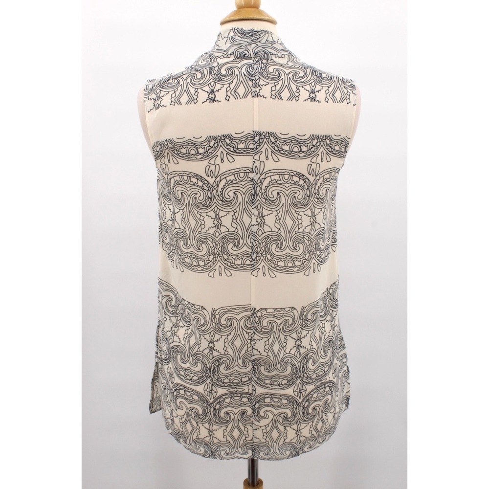 CAbi 3091‎ Scrollwork Sleeveless Blouse XS V-Neck - Picture 5 of 12